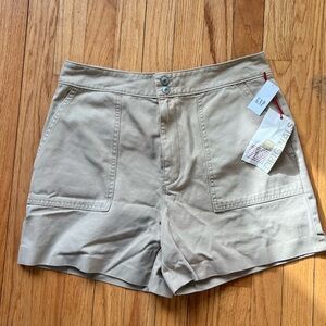 GAP Original khaki womens shorts
